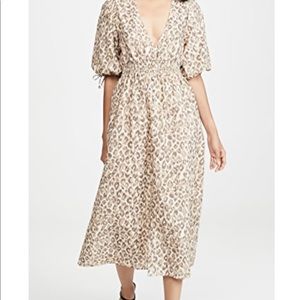 Opt dress